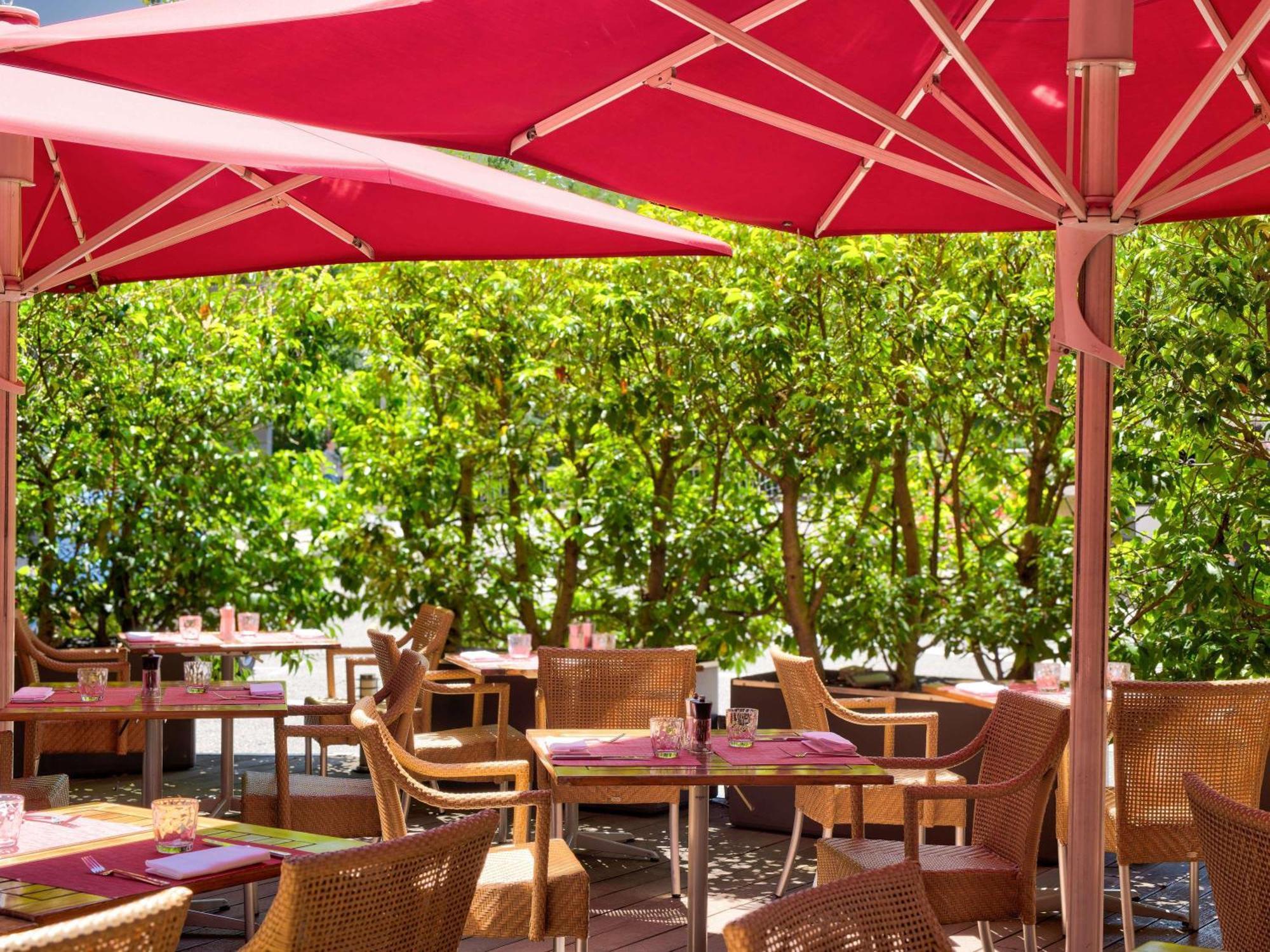 Moevenpick Hotel Geneva Meyrin Exterior foto