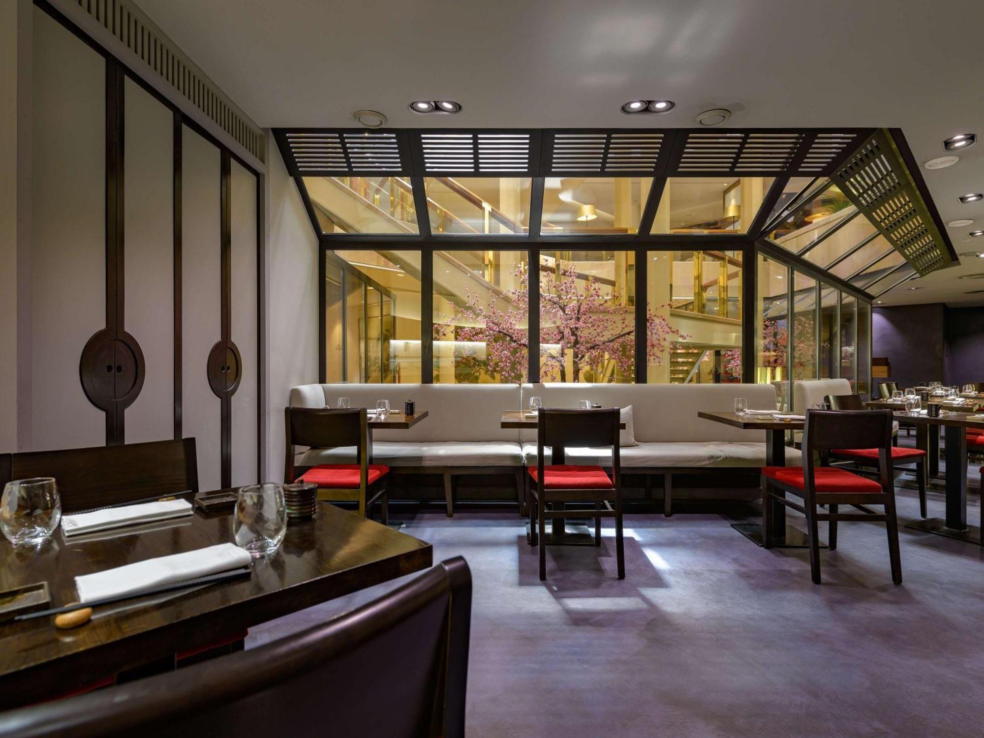 Moevenpick Hotel Geneva Meyrin Exterior foto