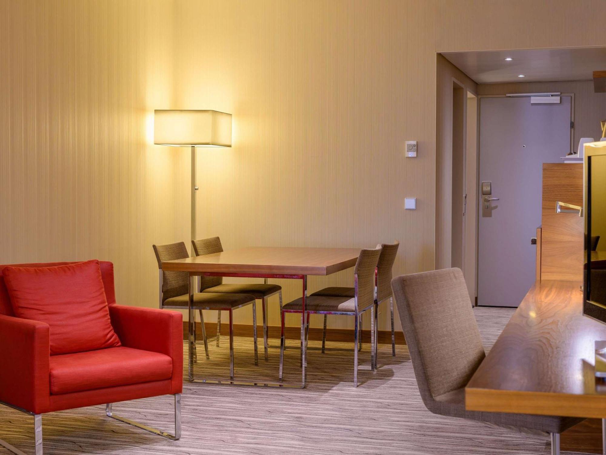 Moevenpick Hotel Geneva Meyrin Exterior foto